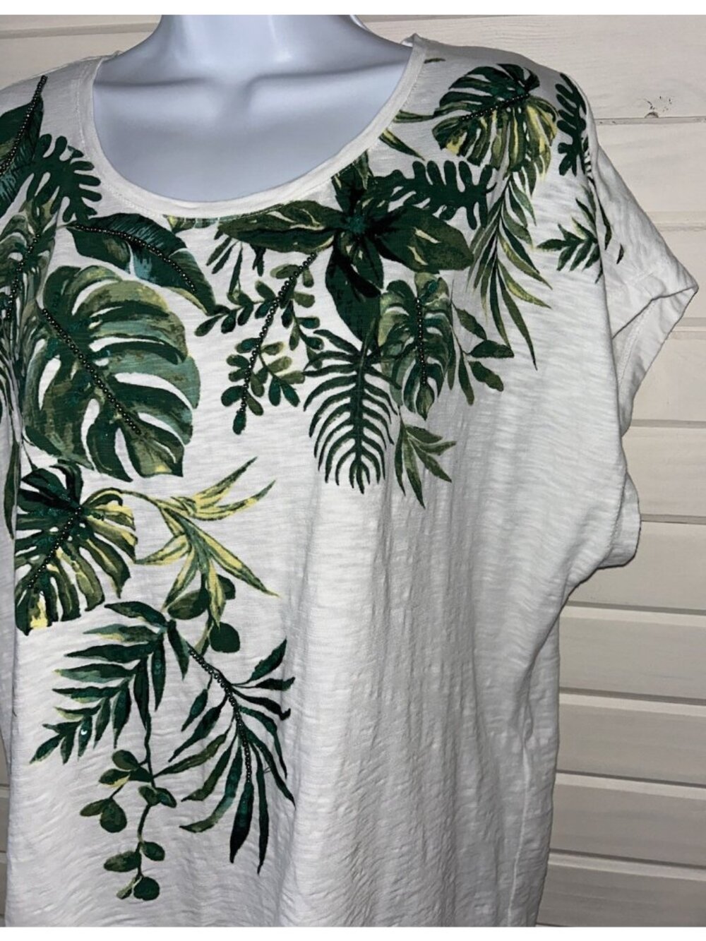 Chicos Sz ?? (See Meas) Green Palms Top Tee Cotton Slub Knit Beads Sequins VGUC